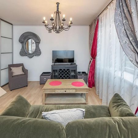Luxury Gaono Apartments Vilnius Old Town I Self Check In I Free Private Parking Zewnętrze zdjęcie